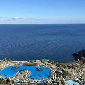 https://home2book-el-encanto-de-la-torre-i.adeje-hotels.com